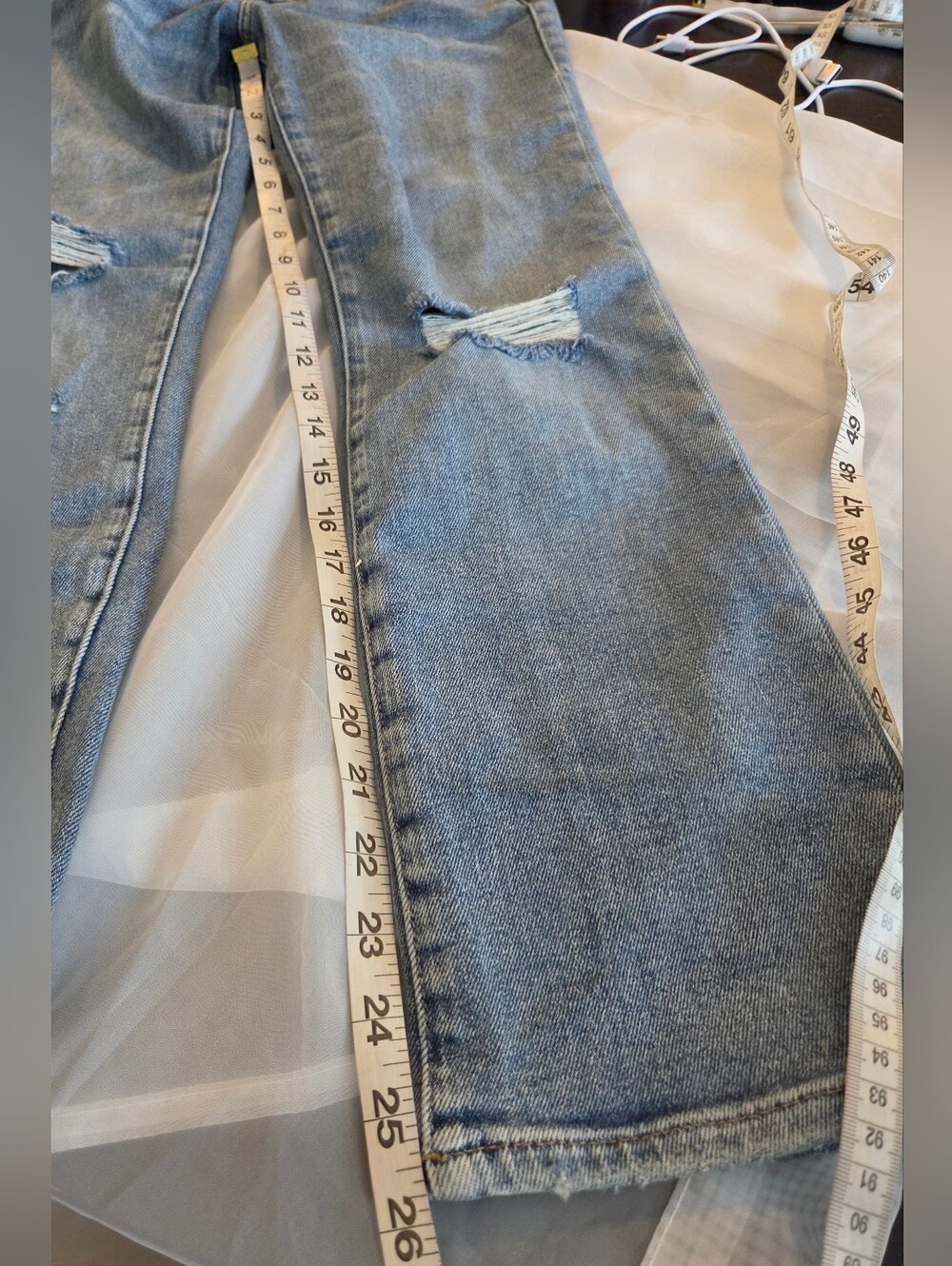 NWT Good American Good Legs -Eco Mid-Rise Straight Leg Distressed Jeans 2 / 26 - Picture 7 of 16